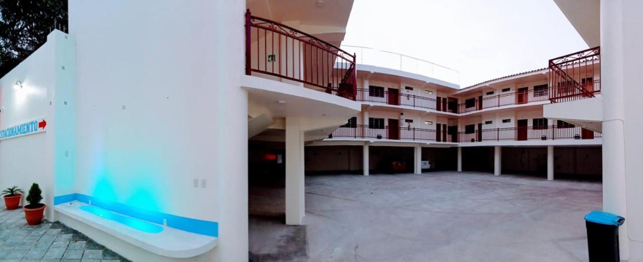 Hotel John & Rose Comitán Exterior photo